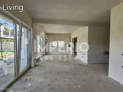 Casa individuala langa padure in Dezmir!