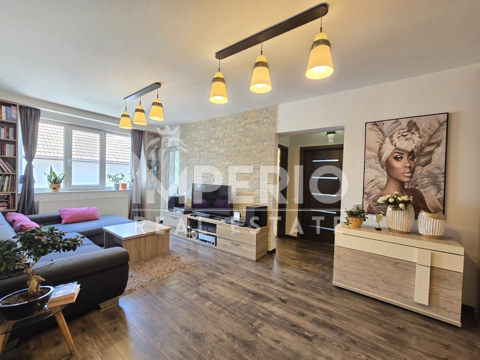 Apartament cu 3 camere cartierul Andrei Muresanu!