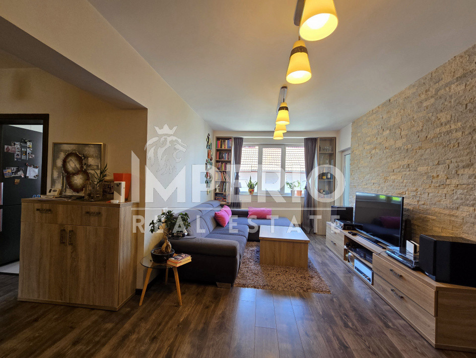 Apartament cu 3 camere cartierul Andrei Muresanu!