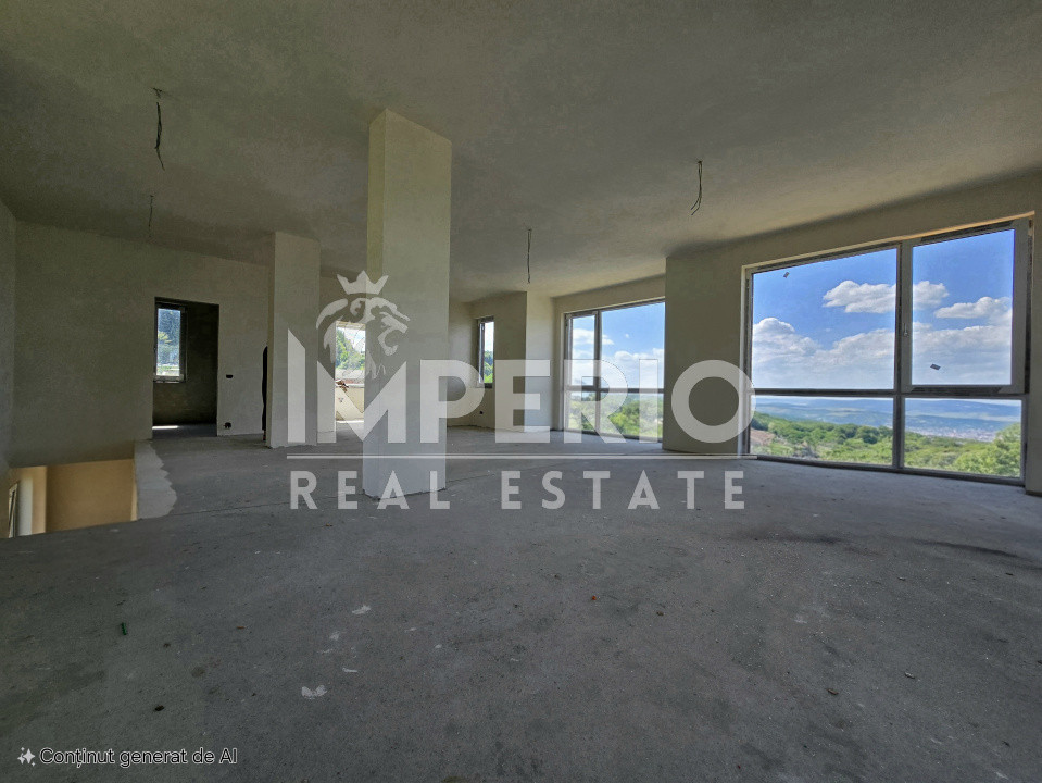 Casa individuala cu panorama spectaculoasa asupra orasului!