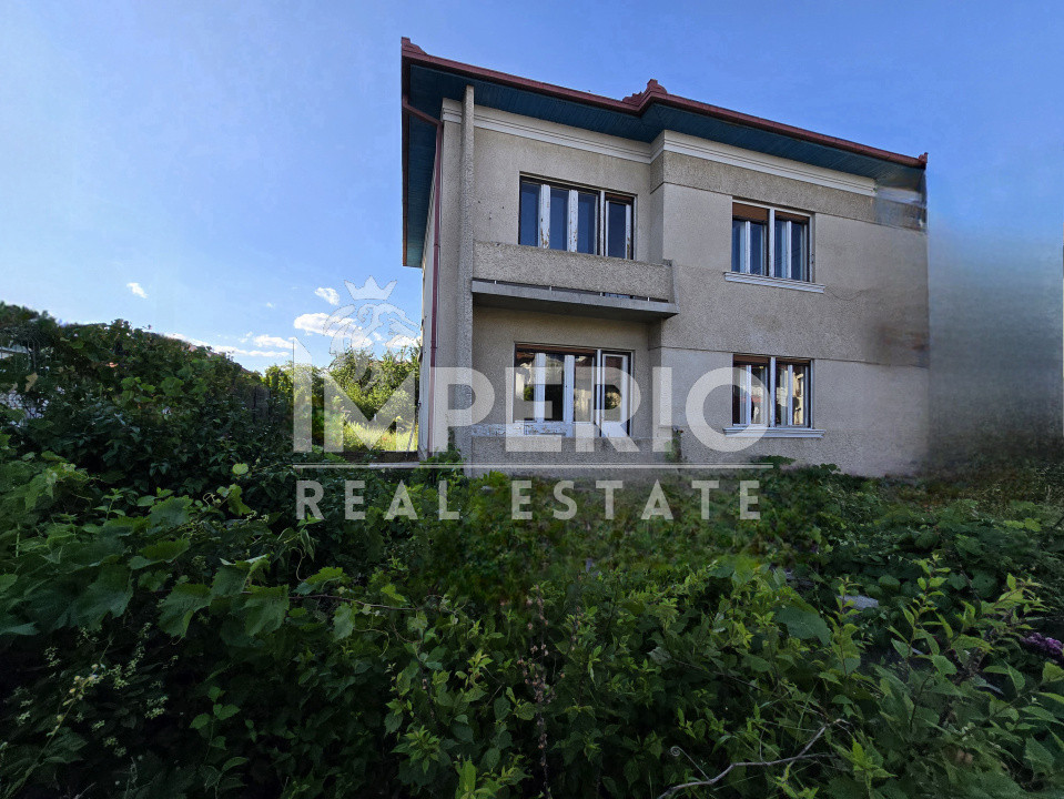 Casa individuala cu teren generos de 863m!