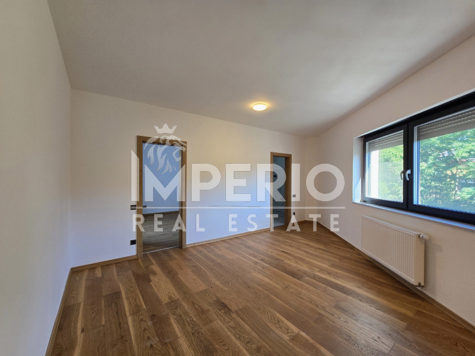Imobil cu 436 m utili ideal pentru casa, birouri s-au alta destinație!