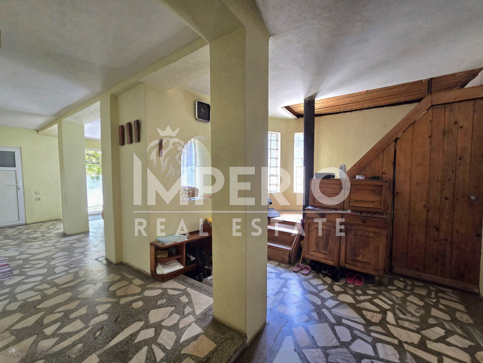 Casa individuala cu teren 355m!
