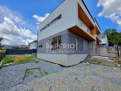  Duplex in Cartierul Iris!