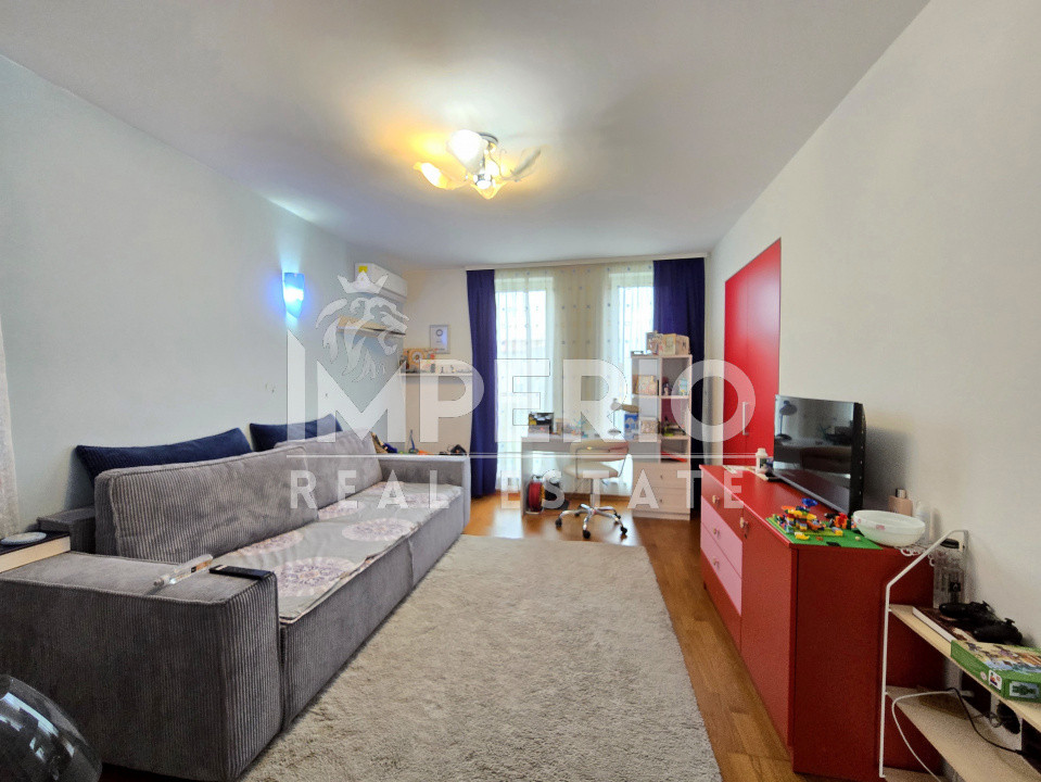 Casa individuala la cheie + garaj, curte spectaculoasa!