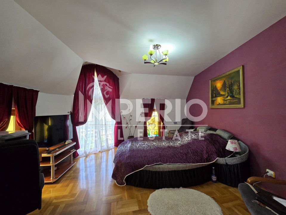 Casa individuala cu 6 camere si 900mp teren!