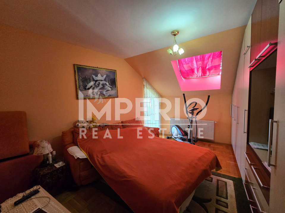 Casa individuala cu 6 camere si 900mp teren!