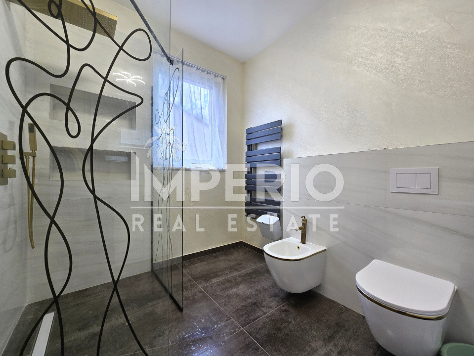 Casa de vânzare în cartierul Gheorgheni finisata, mobilata si garaj dublu!