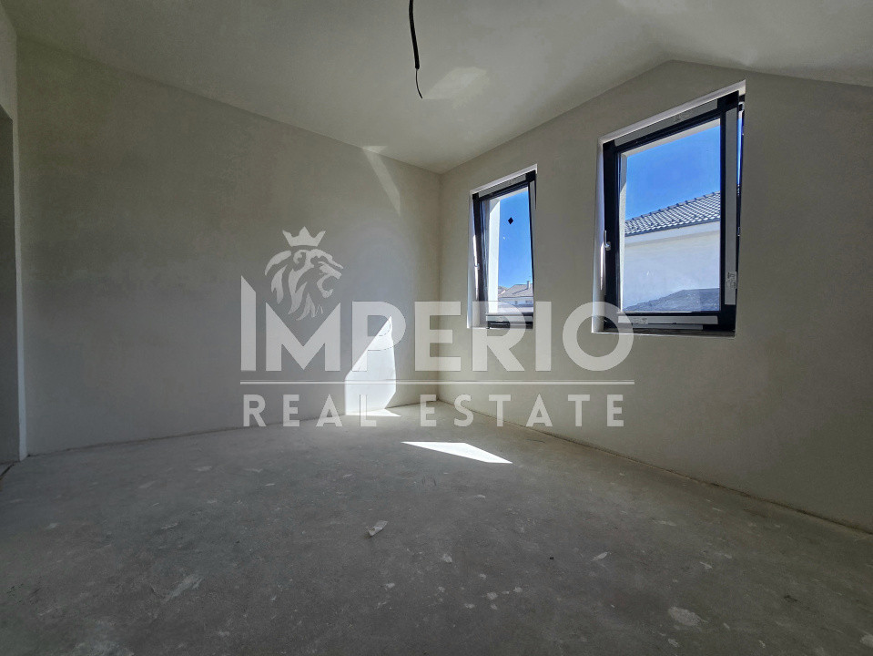 Casa individuala cu 5 camere si teren generos de 700m!