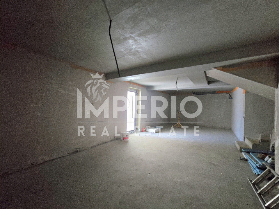 Casa individuala cu 5 camere si teren generos de 700m!