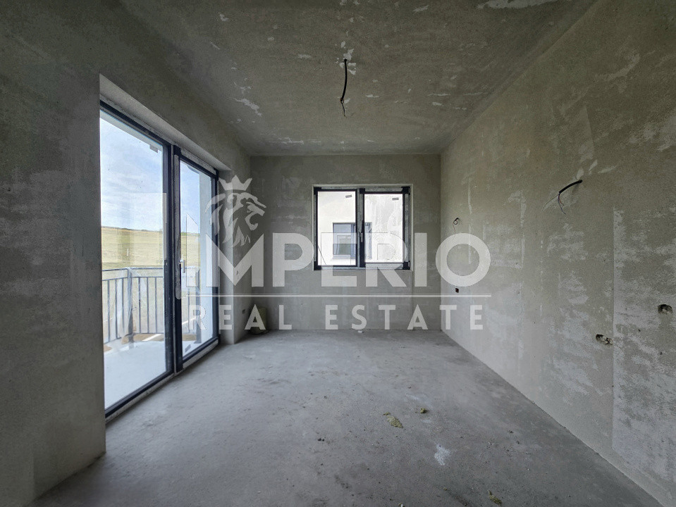 Duplex cu 5 camere, un garaj pentru doua masini!