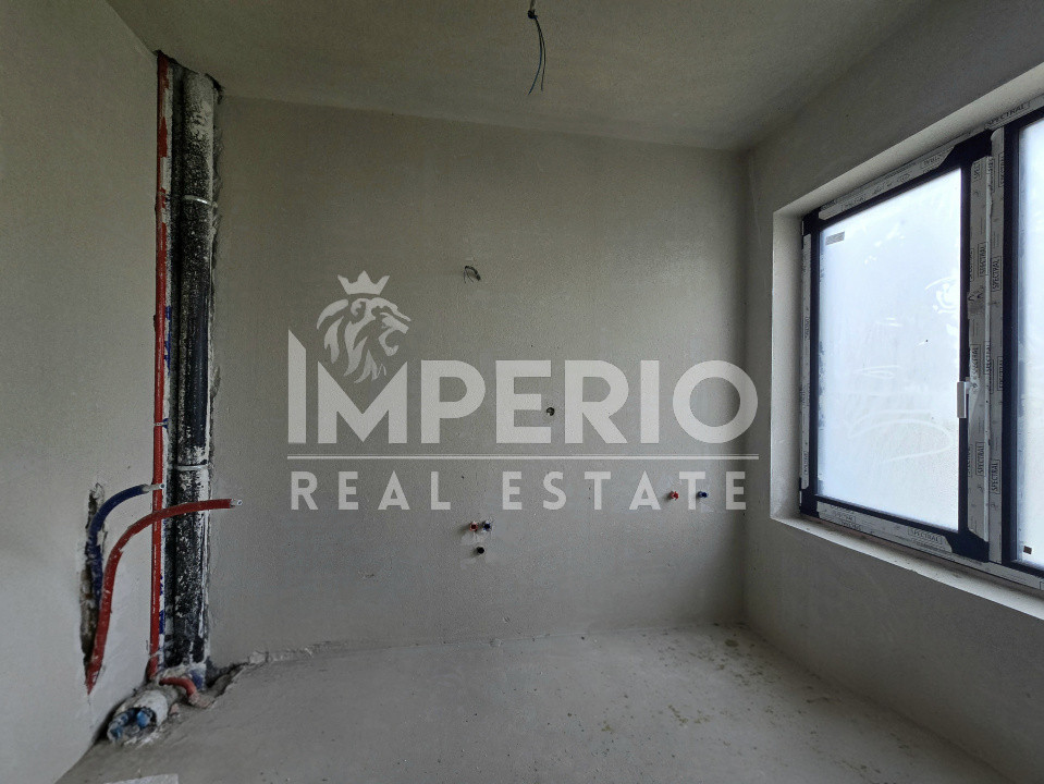 Duplex cu 5 camere, un garaj pentru doua masini!