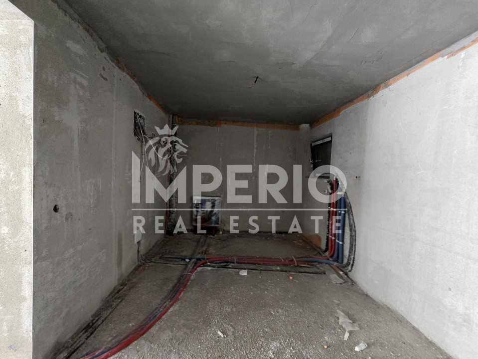 Duplex cu 5 camere, un garaj pentru doua masini!