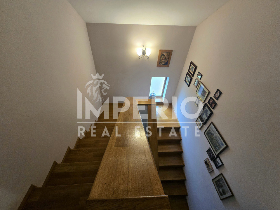 Casa individuala la cheie + garaj si curte de 698m!