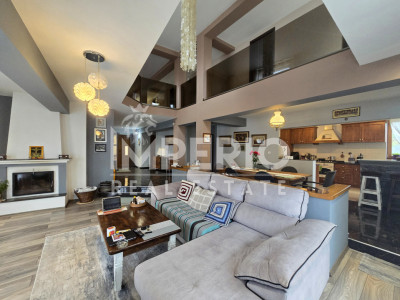 Casa individuala la cheie + garaj si curte de 698m!