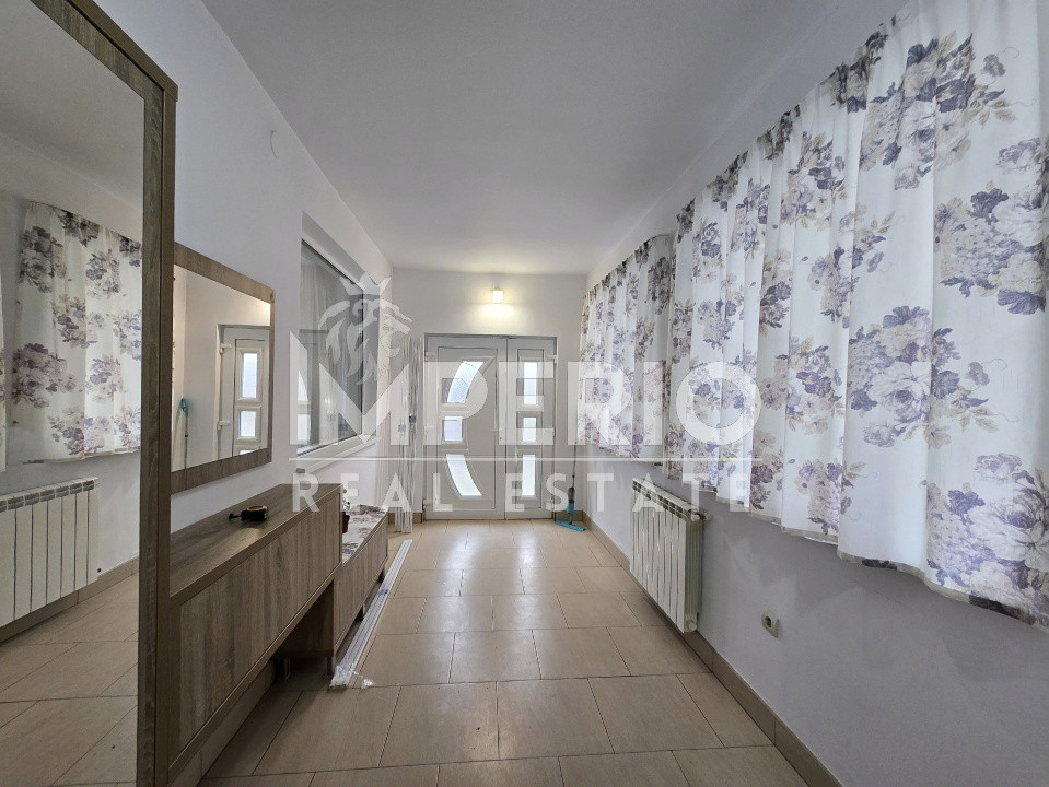 Casa individuala cu 6 camere langa Iulius Mall!