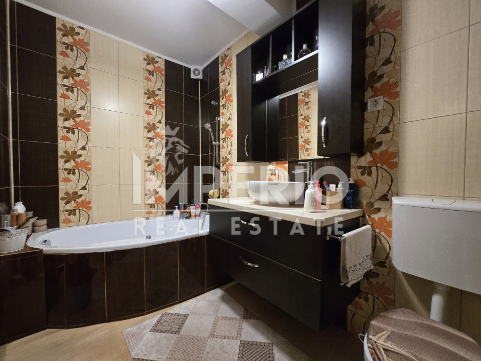 Apartament la cheie cu parcare in zona Vivo!