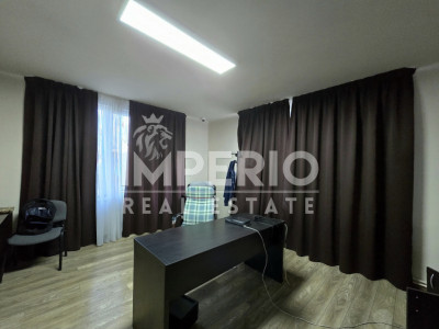 Casa individuala in cartierul Andrei Muresanu cu 400mp teren!