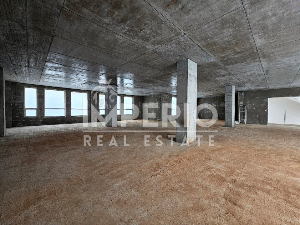 Spital/clinica 3,5m pe fiecare nivel ideala pentru spital/cab. medicale!