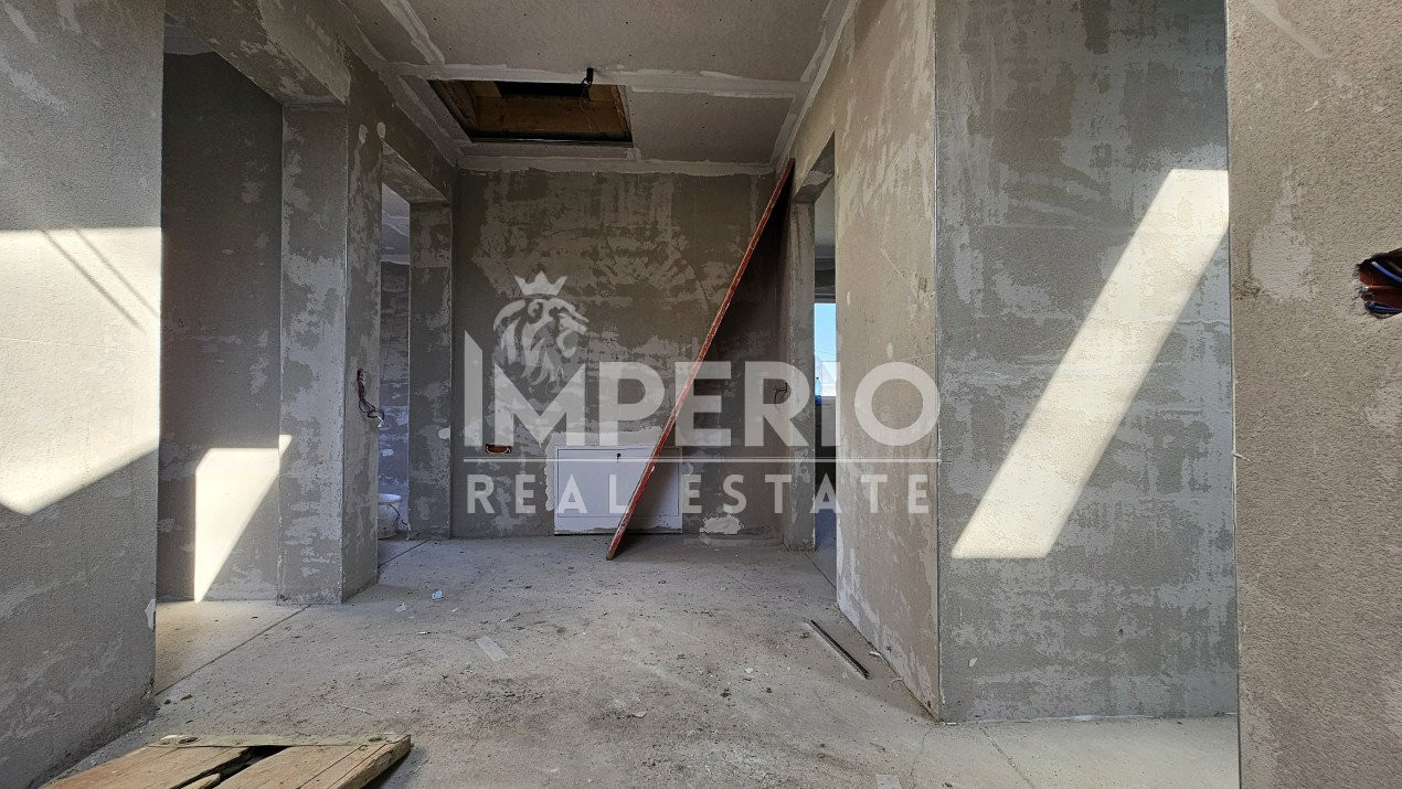 Duplex in Borhanci cu garaj si pivnita!