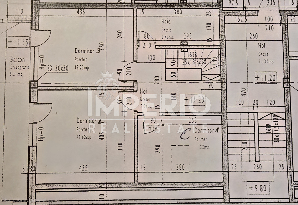 Apartament de vânzare cu 5 camere si garaj subteran!