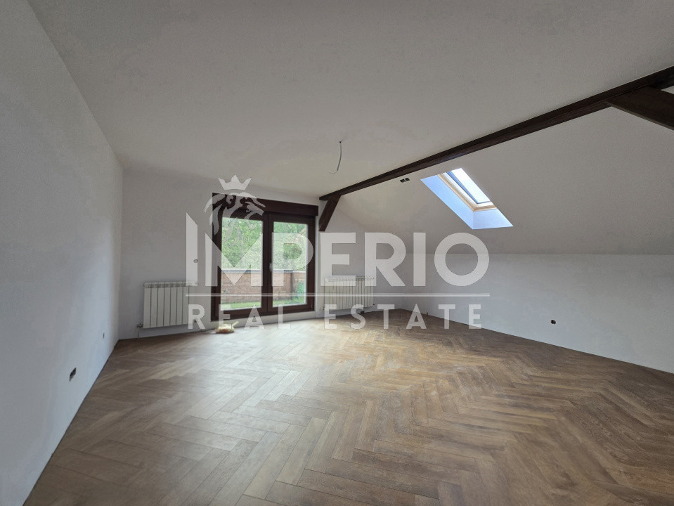 Duplex finisat cu 5 camere in Gruia!