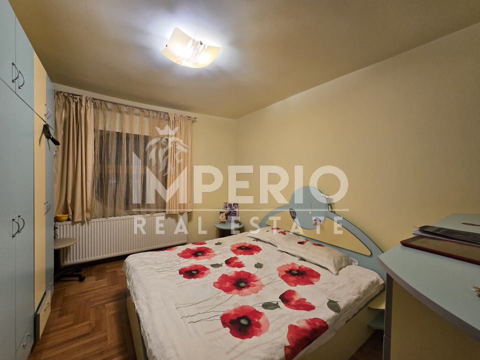 Vand casa individuala in cartierul Andrei Muresanu – ideala pentru doua familii!