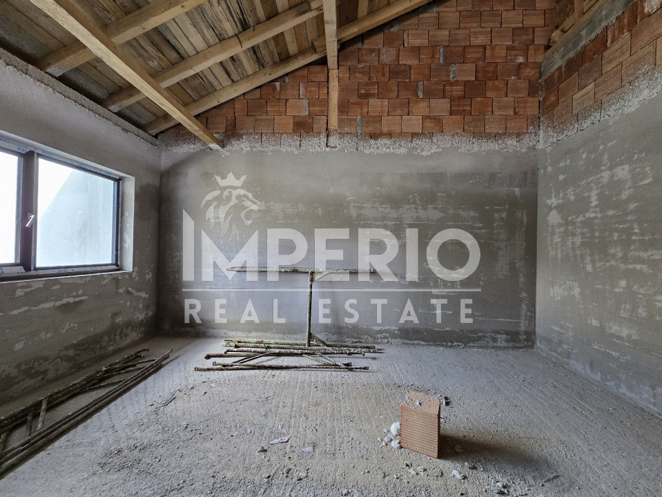 Duplex modern cu garaj!