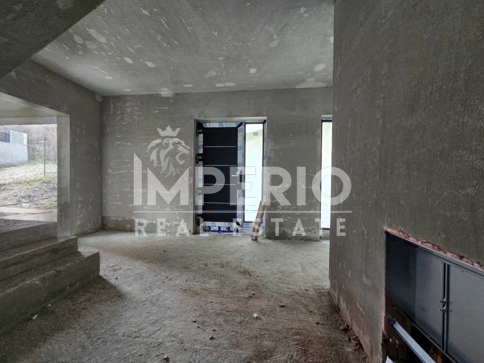 Duplex modern cu garaj!