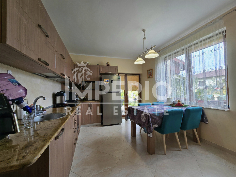 Casa individuala 310 mp | 909 mp teren | 2 garaje | Zona Campului!