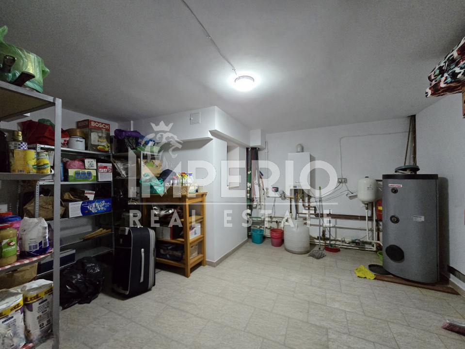 Casa individuala 310 mp | 909 mp teren | 2 garaje | Zona Campului!