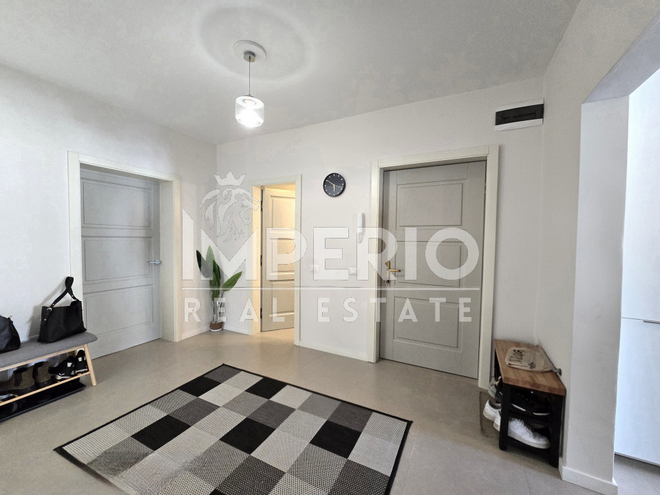 Apartament cu 4 camere in vila , garaj si boxa la subsol