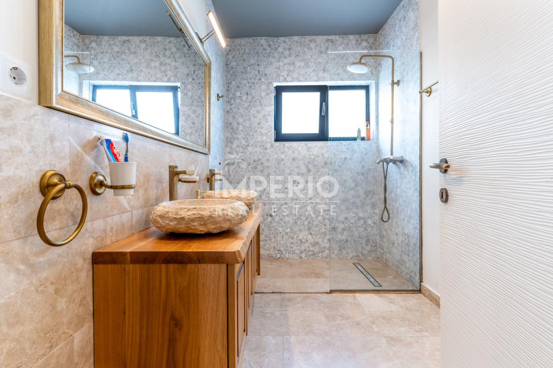Reprezentare Exclusiva | Comision 0% | Casa individuala 220 mp | Teren 565 mp