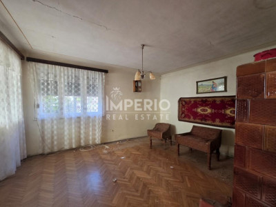 Casa de vanzare in Cartierul Andrei Muresanu – teren 218 mp