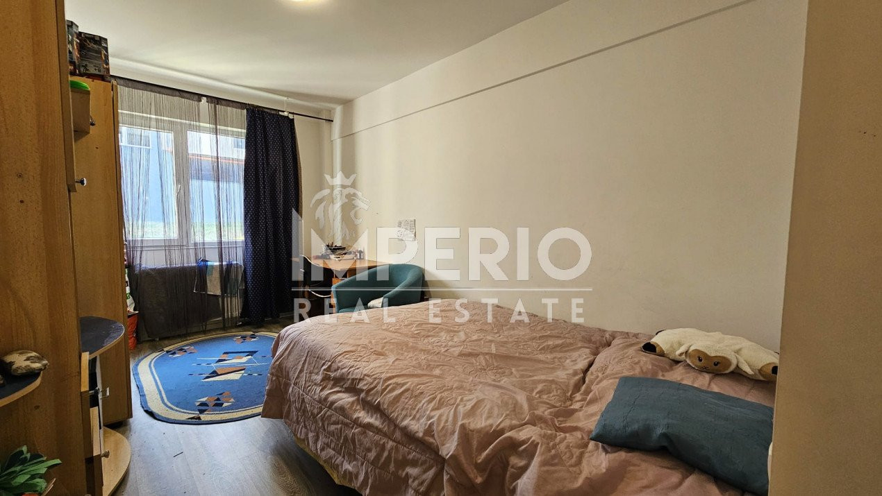 Apartament cu 2 camere la etajul întâi!