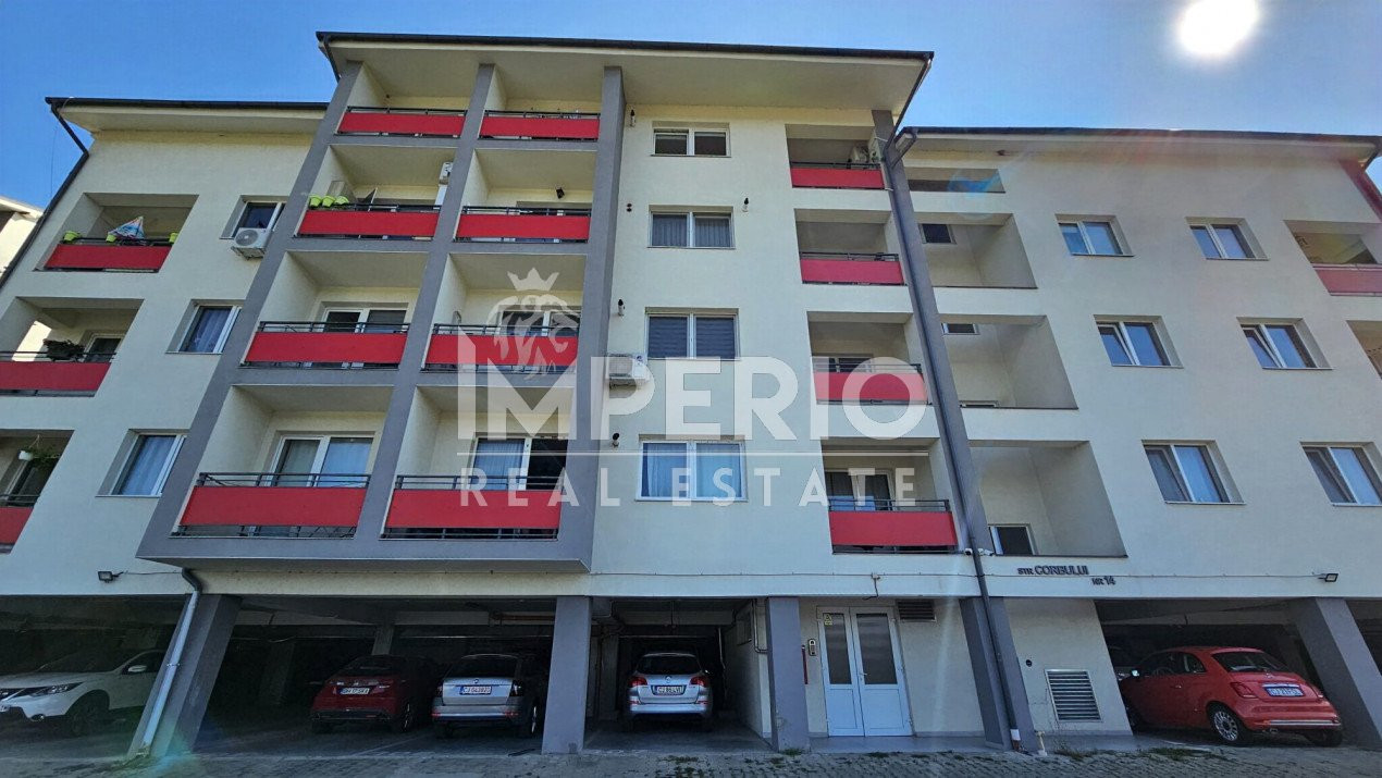 Apartament cu 2 camere la etajul întâi!
