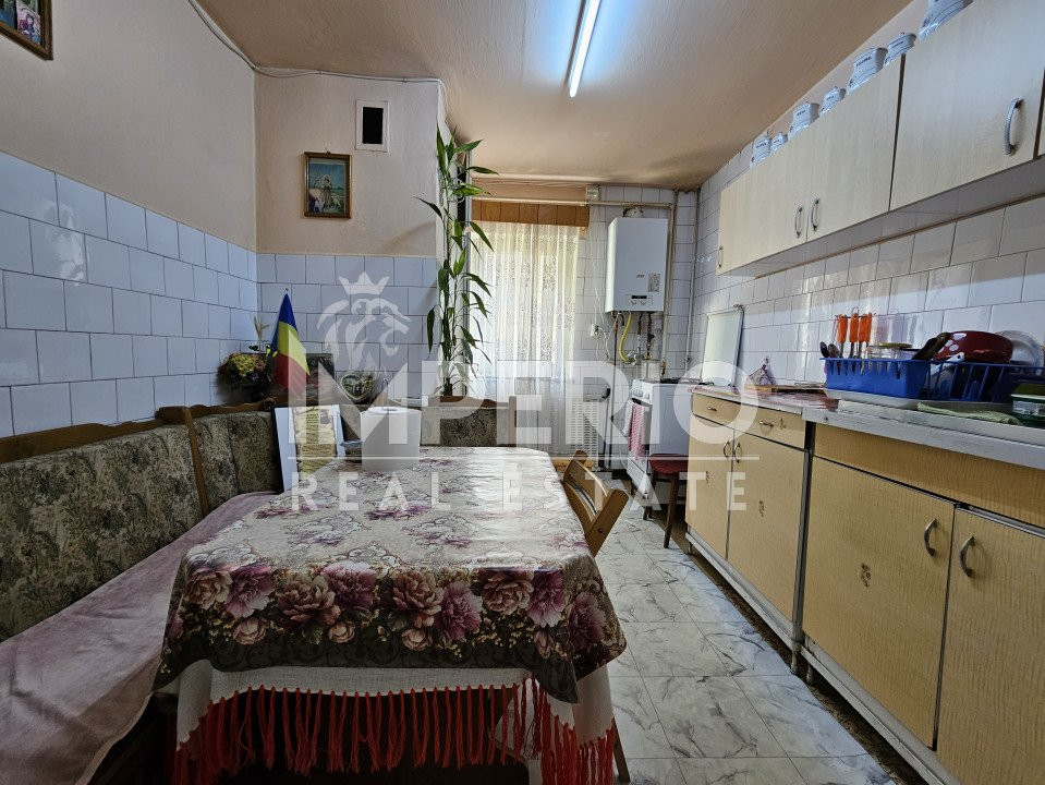 Apartament cu 4 camere langa Scoala Ion Agârbiceanu!