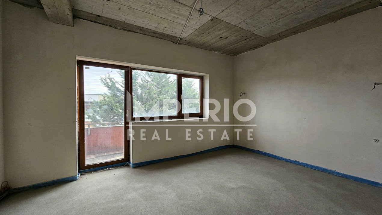 Duplex cu 6 camere în cartierul Buna ziua!