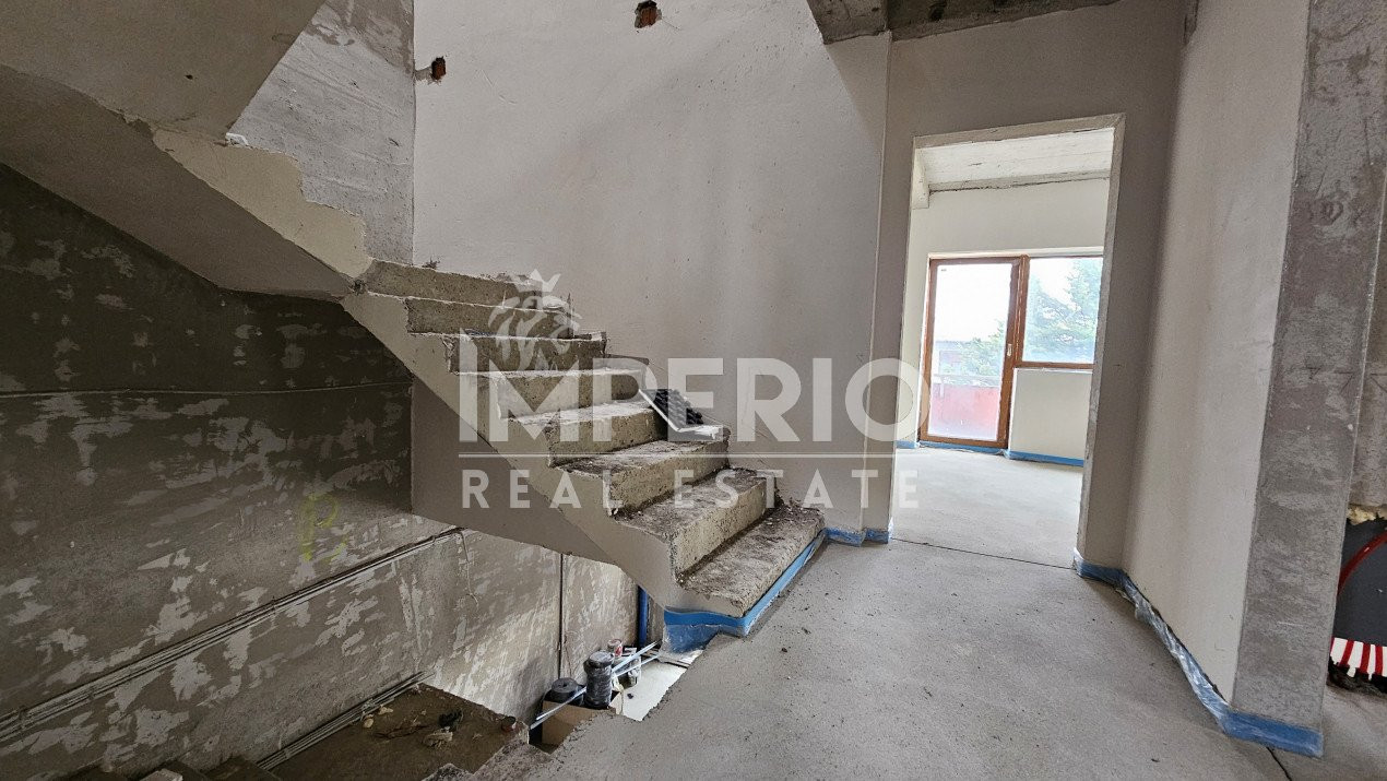 Duplex cu 6 camere în cartierul Buna ziua!