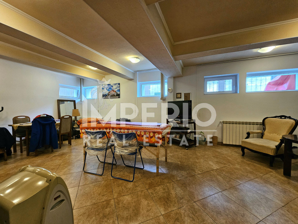 Casa individuala cu panouri fotovoltaice in Andrei Muresanu!