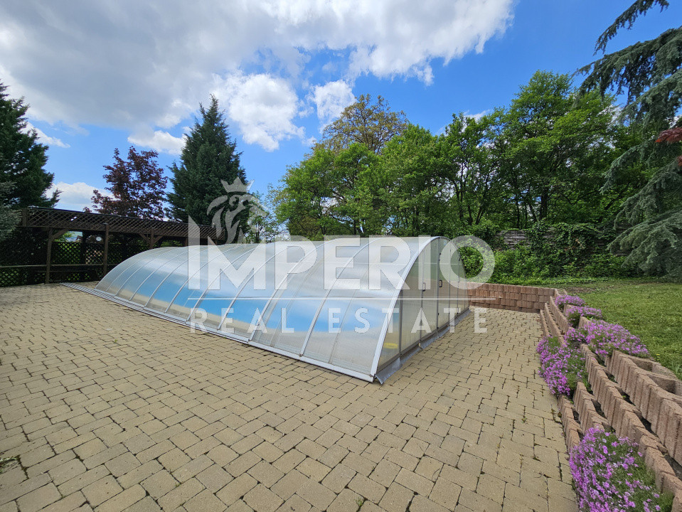 Casa cu panorama spectaculoasa si piscina!