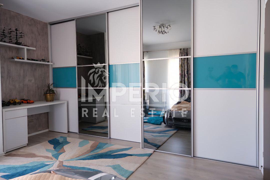 Casa individuala 6 camere in cartierul Borhanci!